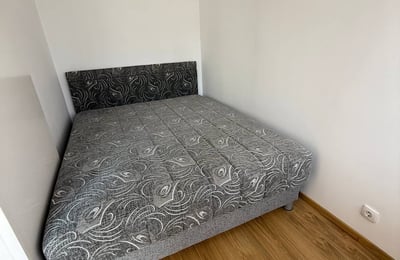 Alquiler de un espacioso apartamento de 2 habitaciones, 42 m², Nuevo Belgrado, Belgrado, Serbia